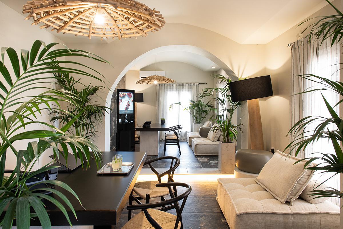 The Noverian Bios Santorini Boutique Hotel 산토리니 외부 사진